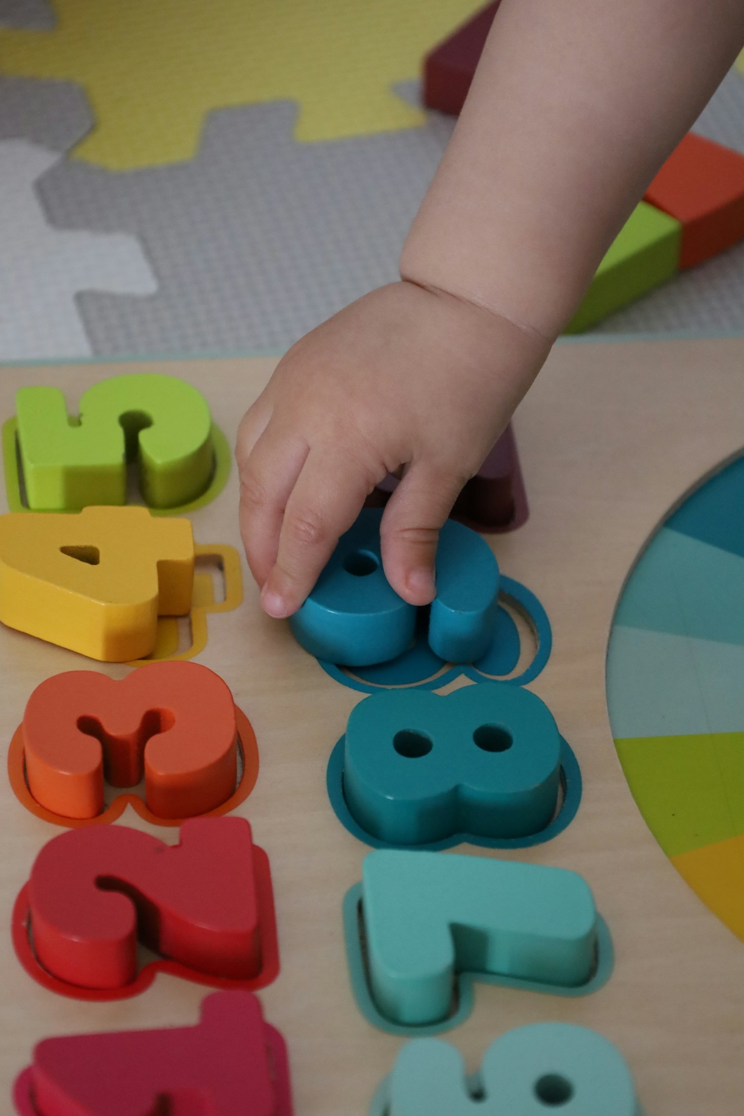 Expert Tips for Balancing Screen Time for Kids